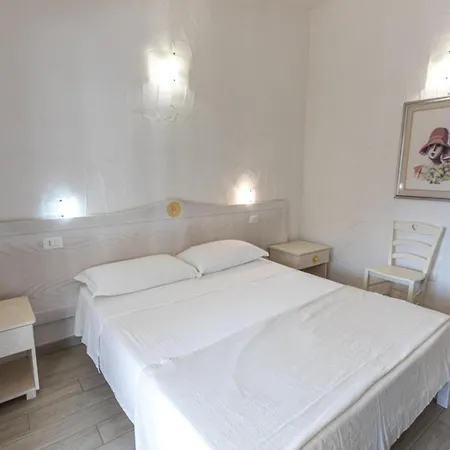 Guest house Santa Caterina 3*